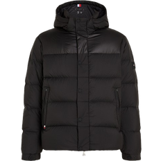 Tommy Hilfiger Ulkoiluvaatteet Tommy Hilfiger Mix Down Hooded Puffer Jacket - Musta