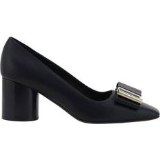 Skor Ferragamo Pumps