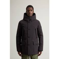 Woolrich Man Arctic Parka in Stretch Nylon Black