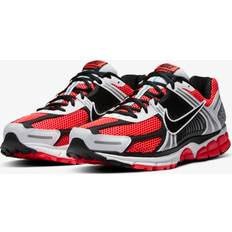 Nike Zoom Vomero SE "Bright Crimson" Rot/Schwarz, Größe: 48,5