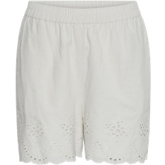 Pieces Almina Embroidery Shorts - Birch