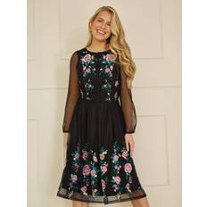 Mesh - Midi Dresses Yumi Floral Embroidered Mesh Midi Dress - Black