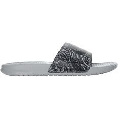 Synthetikleder Pantoffeln & Hausschuhe Nike Benassi JDI Slide - Wolf Grey