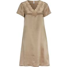 Nattkjoler Damella Woven Silk Plain Nightdress Nougat - Nougat