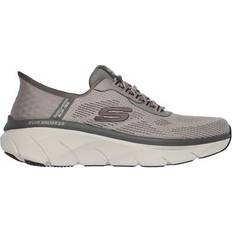 Beige - Men Walking Shoes Skechers D'Lux Walker 2.0 Slip-Ins Sneaker - Taupe