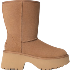 Marrón - Mujer Botas UGG Classic Short New Heights - Chestnut