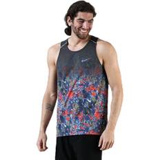 Nike Multifärgade Linnen Nike Brthe Rise 365 Tank PR Patterned - Flerfärgad