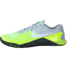 Sportschuhe Metcon Training Pure Platinum/black/volt/Green, Male, Sko, Træningssko, Sneakers, Guld/Blå/Grøn, 44,5