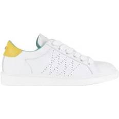 P01 Läder Sneakers Med Snörning