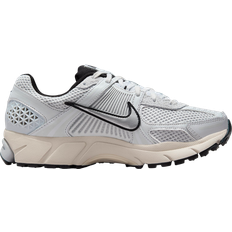 Nike Womens Zoom Vomero Trainer Grey