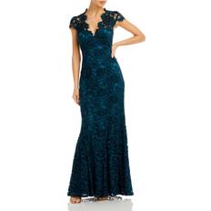 Eliza J Scalloped-Edge Lace Gown Peacock