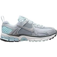 Nike Kids' Grade School Vomero Shoes, 6.5, Silver/Grey