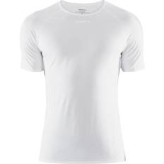 Craft Pro Dry Nanoweight T-shirt - Black