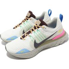 Nike Nike React Infinity Run Flyknit 3 - Sail Pink/Earth