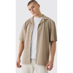 Mies - Ylisuuri Paidat boohooMAN Oversized Boxy Revere Rib Jersey Shirt - Taupe