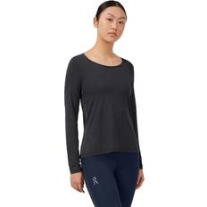 On Women Tops On Women's Performance Long T-Shirt - Black