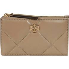 Tory Burch Lompakot ja Avaimenperät Tory Burch Kira Diamond Quilt Zip Card Case - Taupe Oak