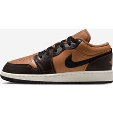 Basketball Shoes Jordan 1 Low SE - Brown