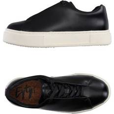 Woman Leather Sneakers - Black
