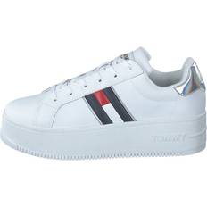 Skor Tommy Hilfiger Iconic Sneaker - White