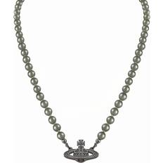 Vivienne Westwood Silver Plated Necklaces Vivienne Westwood Relief Pearl Necklace Silver (One Size)