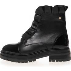 Pretty - Black Patent