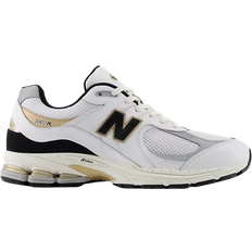 2002r black New Balance 2002R - White/Black/Gold Metallic