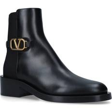 Valentino Garavani Chelsea Boots Valentino Garavani Leather Logo Chelsea Boots - Black