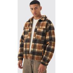 Bekleidung boohooMAN Karierte Borg Harrington-Jacke - Braun