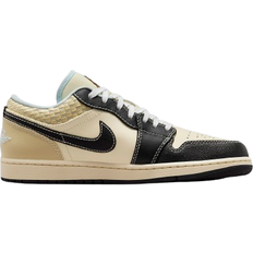 Chaussures de Basket Nike Air Jordan 1 Low SE M - Coconut Milk/Muslin/Team Gold/Black