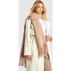 Boohoo Scarfs boohoo Chunky Oversized Fringe Scarf - Pink