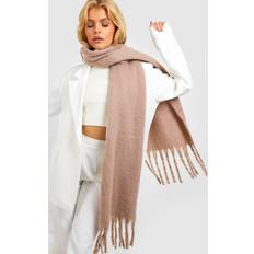 Boohoo Scarfs boohoo Basic Brushed Fringe Chunky Scarf - Brown