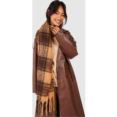 Boohoo Scarfs boohoo Flanneled Chunky Tassel Fringe Scarf - Brown