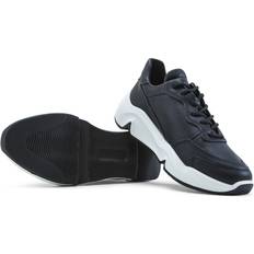 ecco Chunky Sneaker - Black