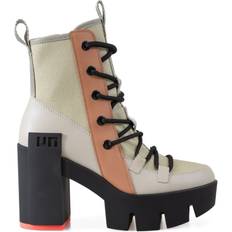 United Nude Grip Explorer Boots - Neutrals