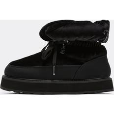 Juicy Couture Tanyel Alpine Boot - Black