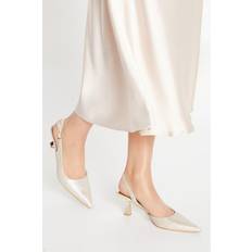 Slingback Heels & Pumps Wallis Emira Shimmer Slingback Kitten Heel Court Shoes - Gold Faux Leather