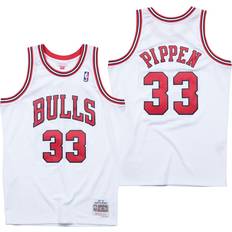 NBA Game Jerseys Mitchell & Ness Men's Chicago Bulls Scottie Pippen 1997 Swingman Jersey