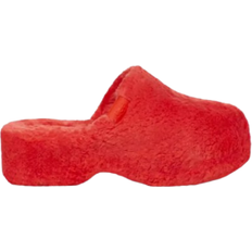 UGG Fuzz Sugar Clog - Red Current