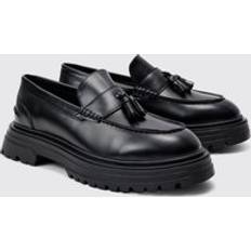 boohooMAN Chunky Sole Tassel Loafer - Black