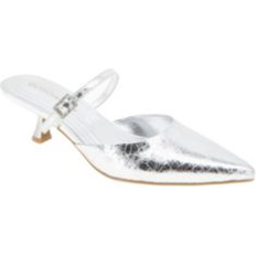 BCBGeneration Katalina Pump