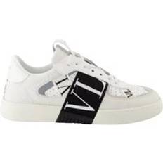 Valentino Garavani Herr Skor Valentino Garavani Grained Leather Sneakers - White