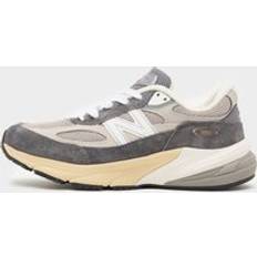 New Balance Unisex Sneaker U990 v6 - Grå Suede Mesh