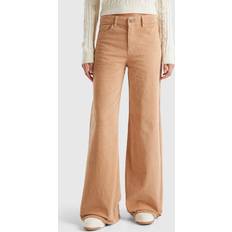 United Colors of Benetton Jeans United Colors of Benetton Wide Fit Velvet Trousers - Beige