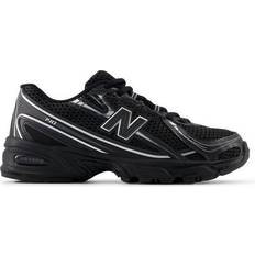 New Balance Grade School Shoe - Black/Silver