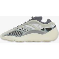 adidas Yeezy 700 V3 Sneakers - Grey