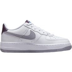 Nike Scarpe da Basket Nike Air Force 1 GS - White/Burgundy Ash/Royal Pulse/Cement Grey