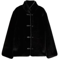 H&M Outerwear H&M Fluffy Jacket - Black