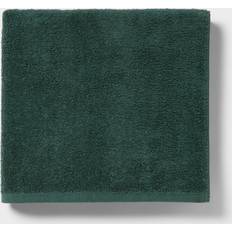 Room Essentials Everyday Dark Bath Towel Green (137.2x76.2cm)