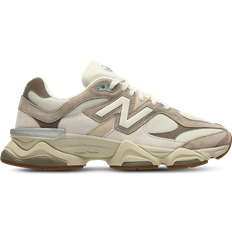 New Balance 9060 - Emerging Brown